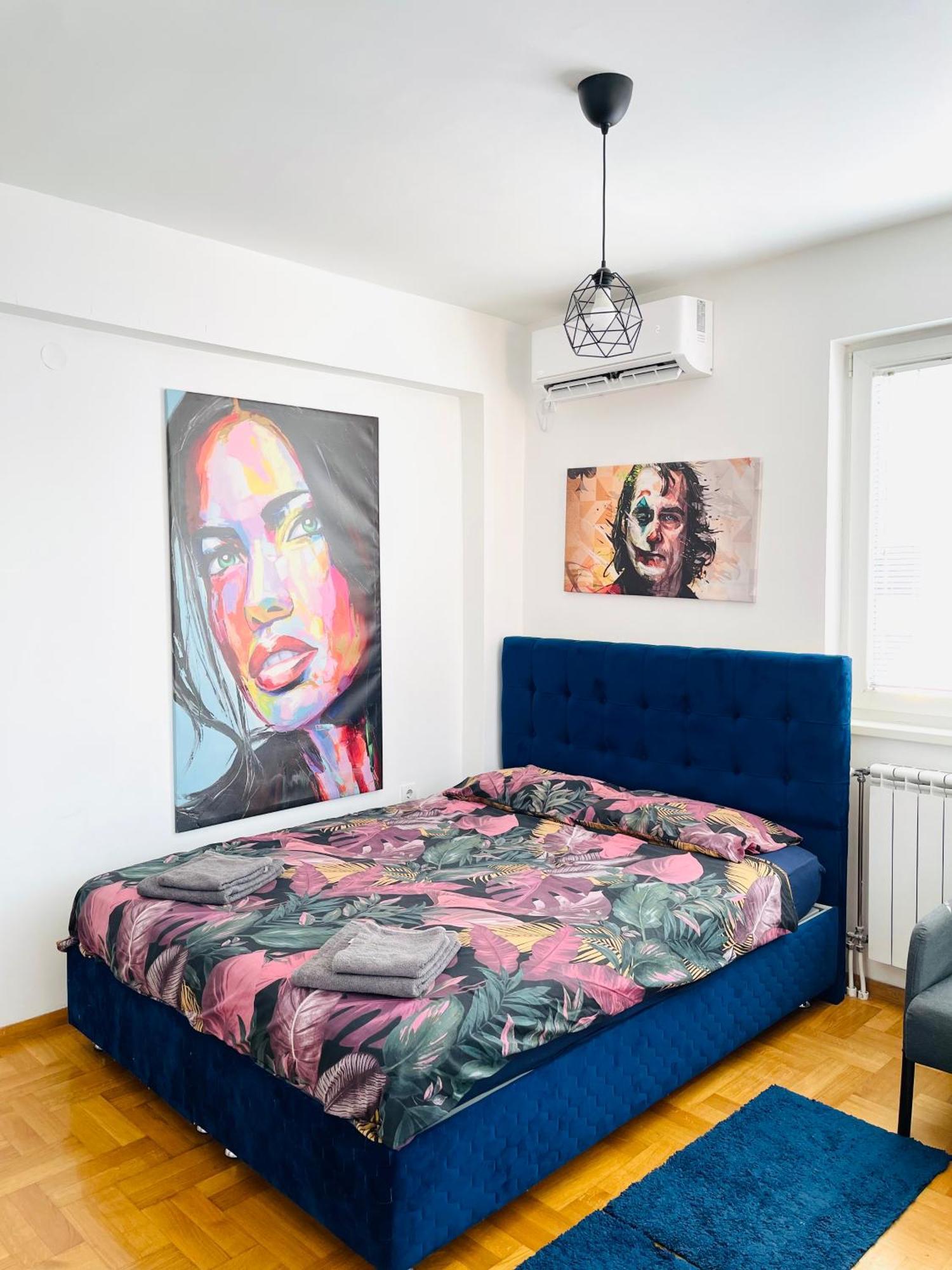 New Modern Rooftop Apartment-Free Private Parking Скоп'є Екстер'єр фото